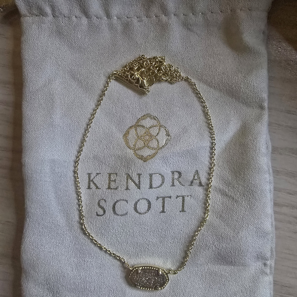 Kendra Scott Gold Pendant Necklace